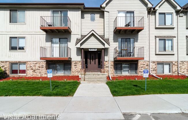 Vista Apartments