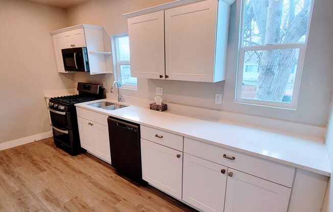 4 beds, 3 baths, $2,695