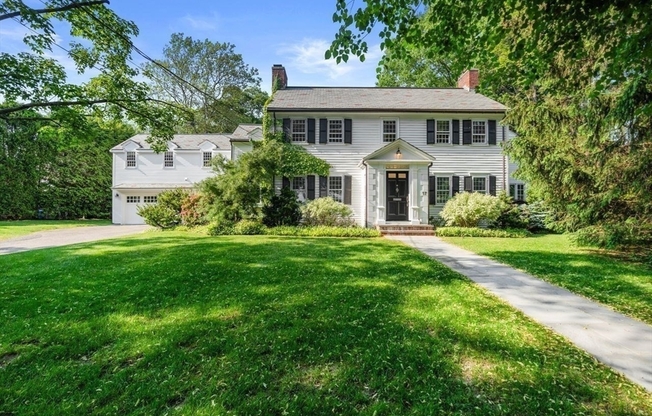 17 MONTROSE ST