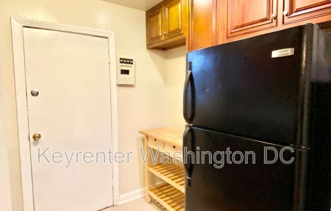 4615 Central Ave, NE