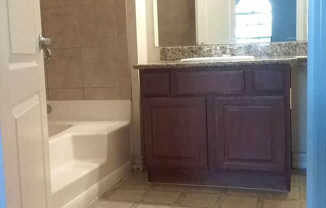 2 beds, 2 baths, $1,350