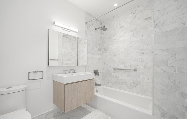 1 bed, 1 bath, 1,111 sqft, $3,700, Unit 2B