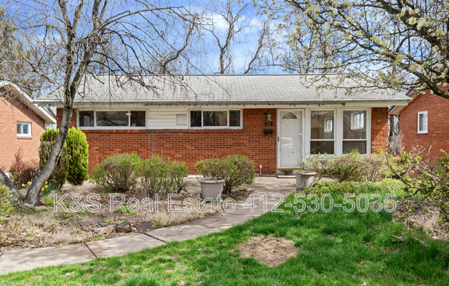 370 PRINCETON DR