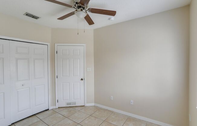 3 beds, 2 baths, $2,095