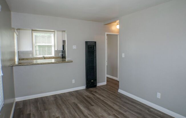 Del Rey Apartments
