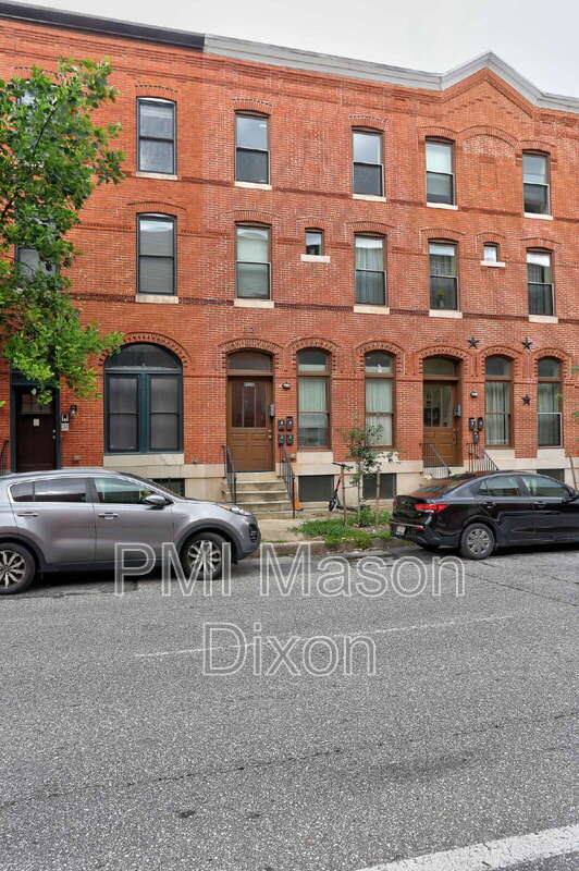 2020 N CALVERT ST