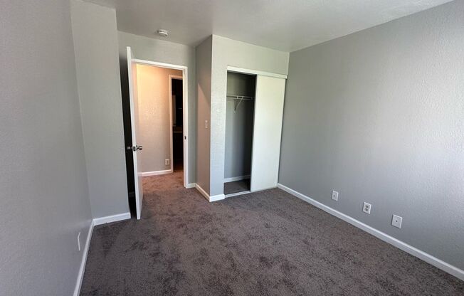 2 beds, 2 baths, $2,350, Unit 6