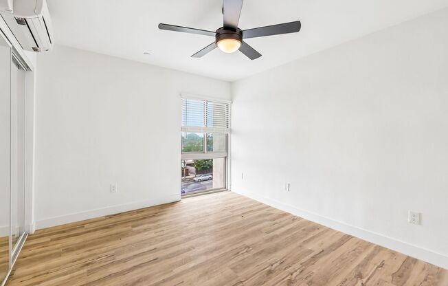 2 beds, 2.5 baths, 991 sqft, $4,195, Unit 2330-215