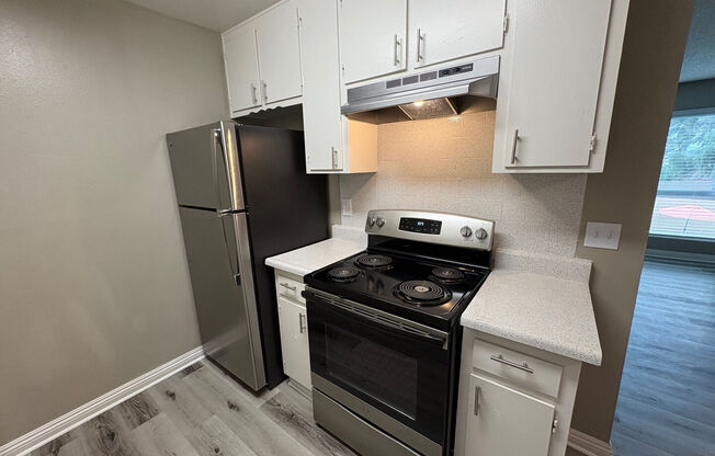 Pinewood Apartments