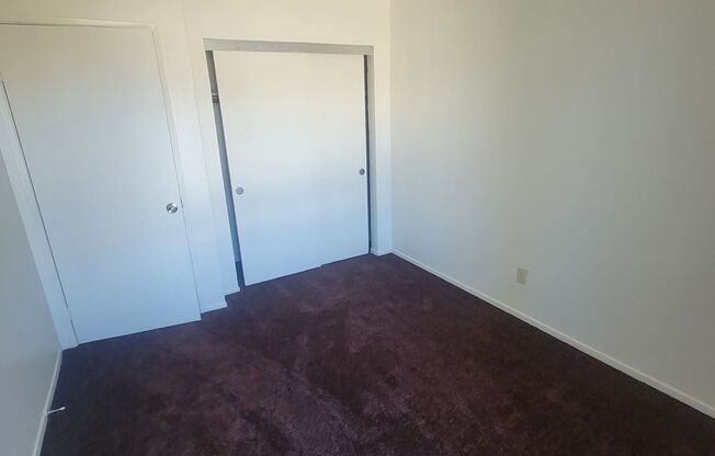 2 beds, 1 bath, $1,795, Unit 9