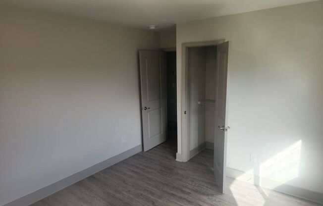 2 beds, 1 bath, 1,040 sqft, $1,750, Unit 583WD04