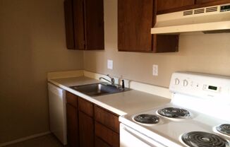 1 bed, 1 bath, $625, Unit #110