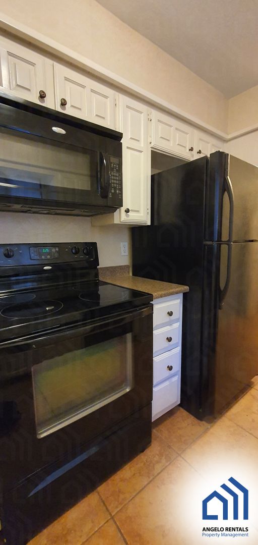 Spacious 2 bedrooms + a loft bedroom and 2 bath home in a GREAT location!