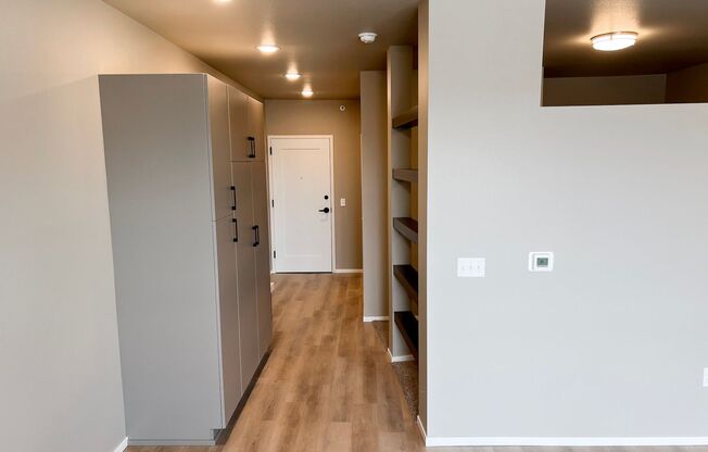 Studio, 1 bath, 558 sqft, $925, Unit Bldg 5 Apt 5326