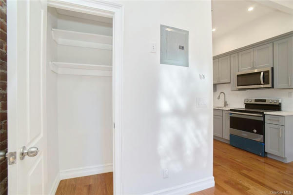 Studio, 1 bath, $2,250, Unit 2F