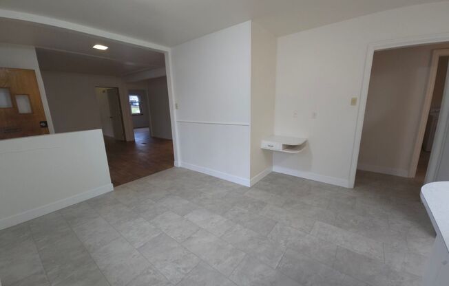 8 beds, 3.5 baths, 5,600 sqft, $12,600, Unit 1901 Baseline House