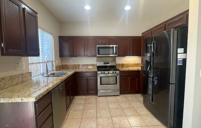 Gorgeous 4 Bedroom, 2.5 Bath with Loft in Rancho Del Oro available now!