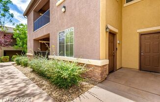 Lovely 2bdr 2bth fully furnished