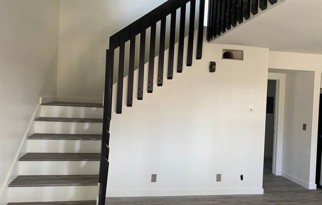 918/920/922 N. Lemon St