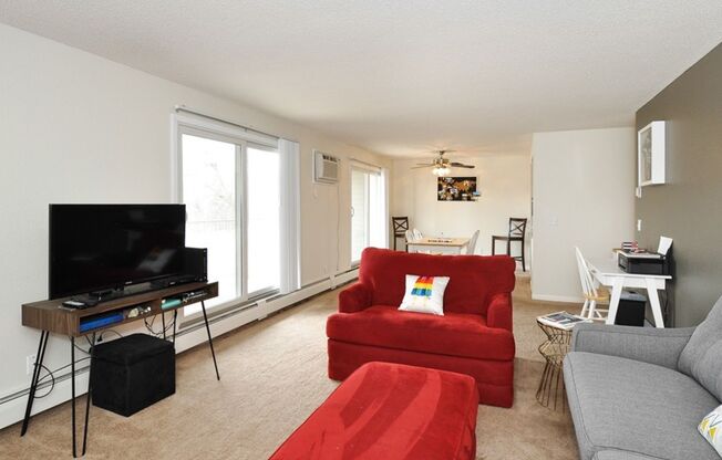 2 beds, 2 baths, 1,073 sqft, $1,595, Unit 3900220 PR