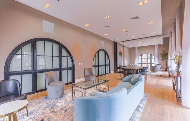 Studio, 1 bath, 325 sqft, $2,200, Unit 311