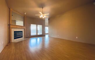 3 beds, 2 baths, $1,595