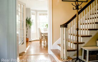 5 Fairoaks Avenue