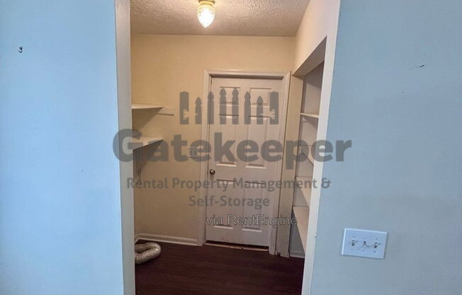 3 beds, 2 baths, 1,481 sqft, $1,545