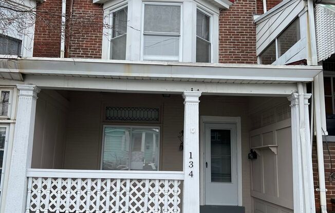 FIVE BEDROOM HOUSE