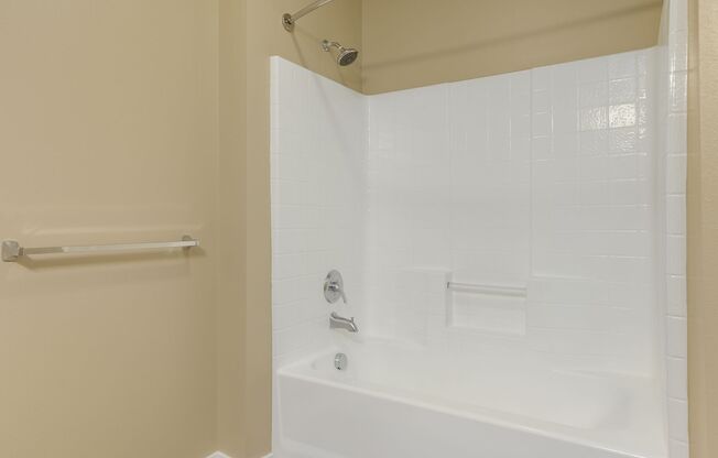 1 bed, 1.5 baths, 749 sqft, $1,995, Unit B037