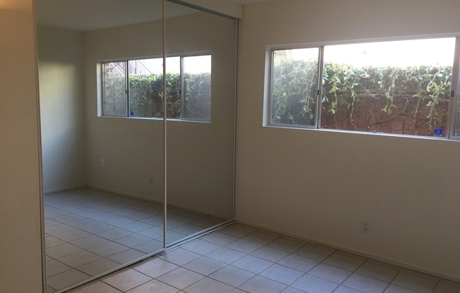 2 beds, 1 bath, 1,000 sqft, $2,650