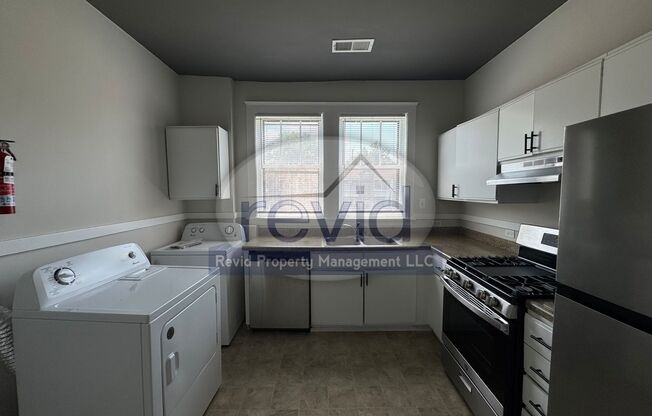 2 beds, 1 bath, 950 sqft, $995, Unit 314-4