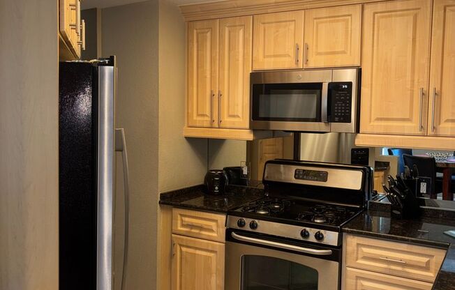 1 bed, 1 bath, $1,750, Unit 218