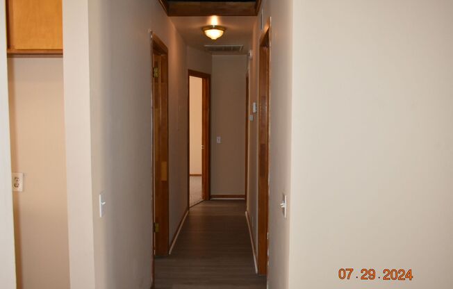 3 beds, 2 baths, $1,750