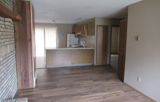 1835 LANDIS CT