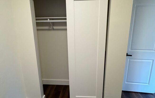 1 bed, 1 bath, 425 sqft, $1,553, Unit 302