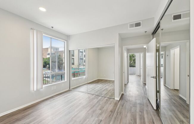 2 beds, 2 baths, 1,100 sqft, $2,098, Unit 107