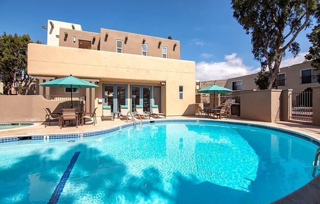 1 bed, 1 bath, $2,595, Unit 25-09