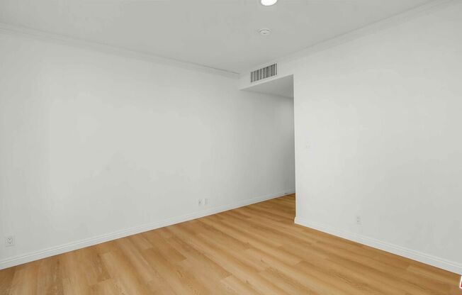 2 beds, 3 baths, 2,018 sqft, $6,800, Unit 305