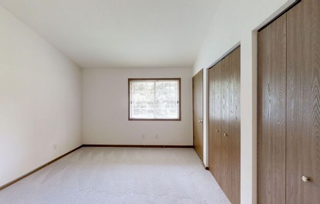 2 beds, 2 baths, $1,850, Unit 14226