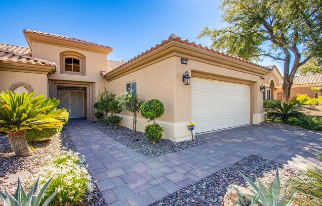 Stunning Golf Course Home on the 11th Fairway in Sun City!