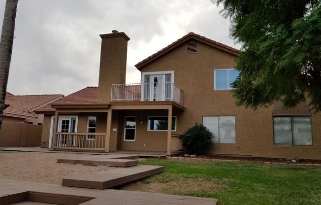 AVAILABLE NOW IN THE SPRINGS ON THE LAKE IN CHANDLER!!!