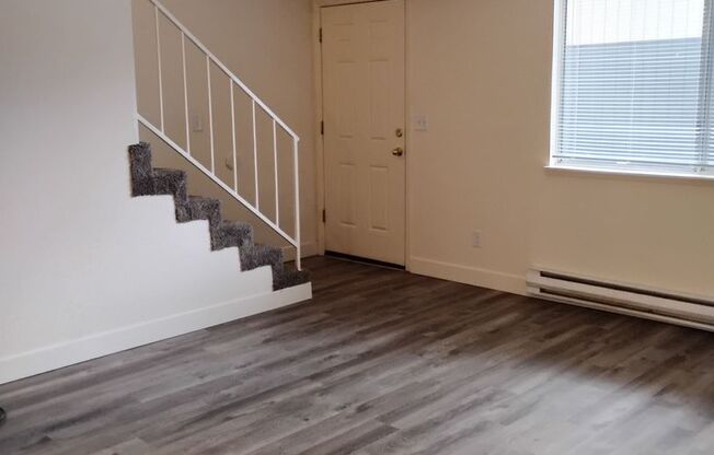 2 beds, 1.5 baths, 875 sqft, $1,250, Unit 257-636
