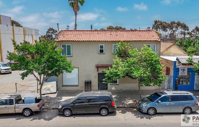 3137 National Ave.