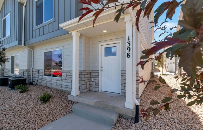 BRAND NEW - Modern 3-Bedroom, 2.5-Bathroom Townhome Near Highway 6 and I-15