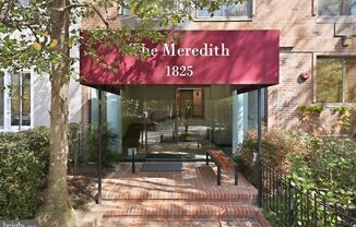 Large Studio Above the Heart of Dupont Circle