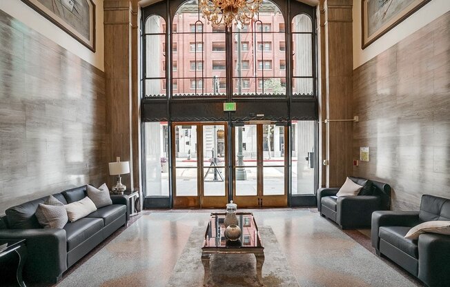 2 beds, 1 bath, 1,100 sqft, $2,850, Unit 507