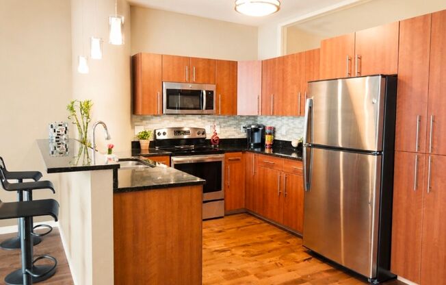 1 bed, 1 bath, 1,164 sqft, $2,125, Unit 313