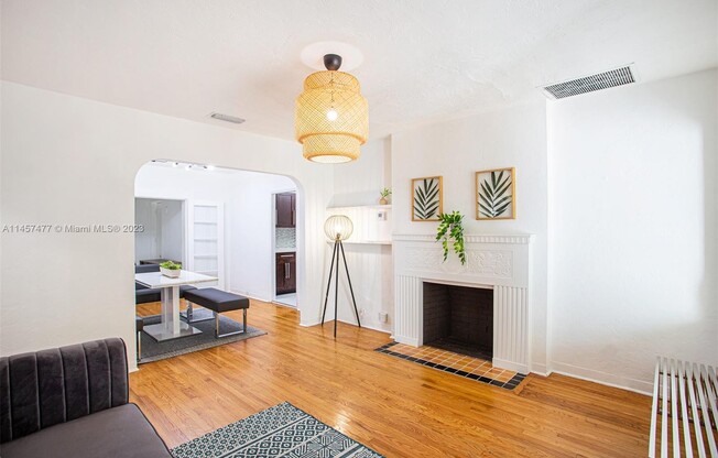 416 SW 15 RD