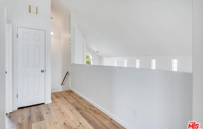 4931 STERN AVE